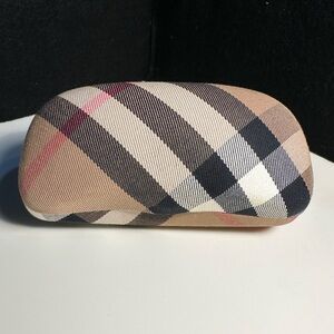 Burberry Plaid Eyeglass Case EUC Made in Italy❣️❣️